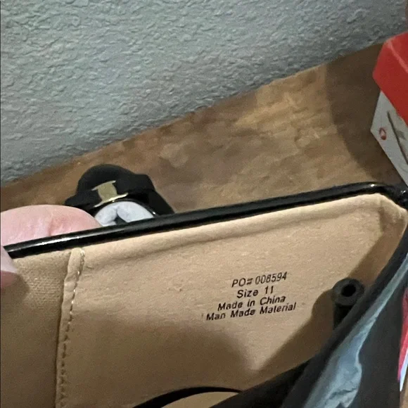 Journey collection Kim Black Patent Leather Women's Flats size 11 - Picture 5 of 7